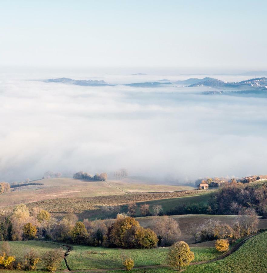 La Locanda Del Borgo Torrechiara Bagian luar foto